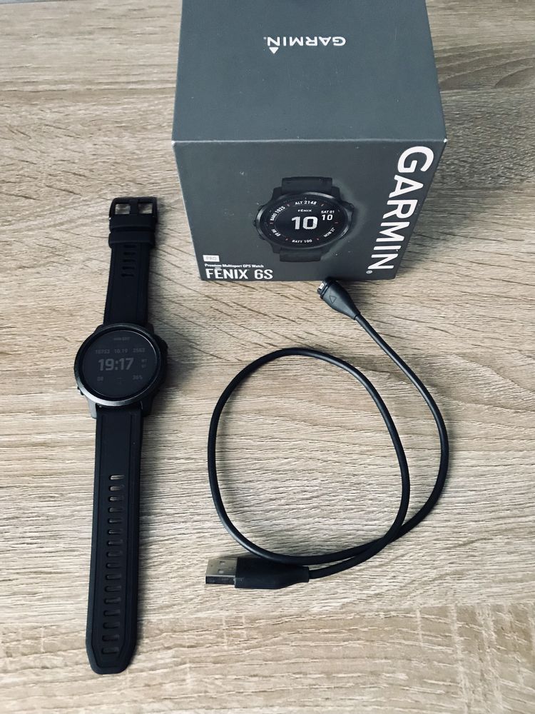 Garmin fēnix® 6S Pro Premium Multisport GPS Watch