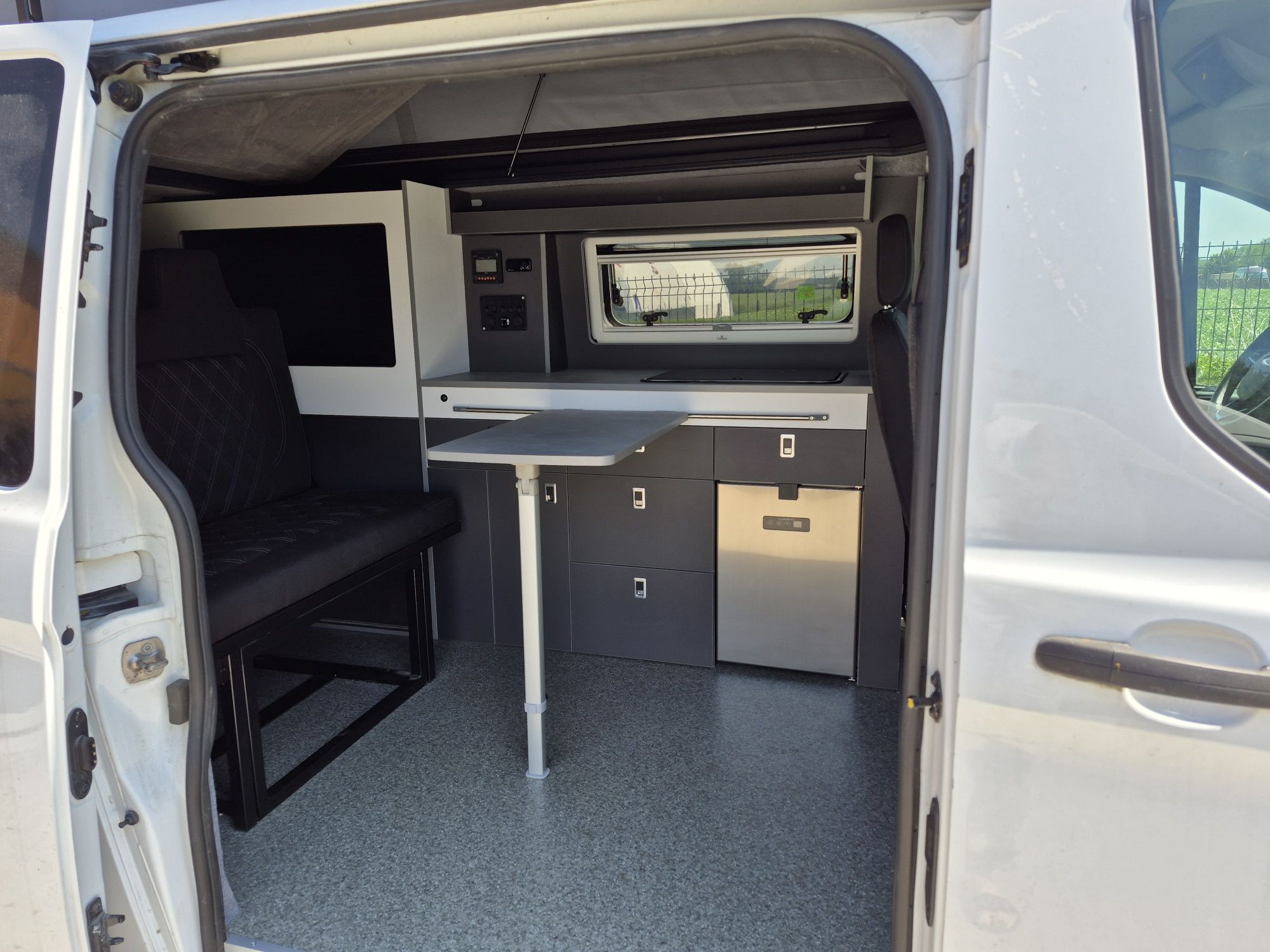 Ford Transit Custom- KAMPER