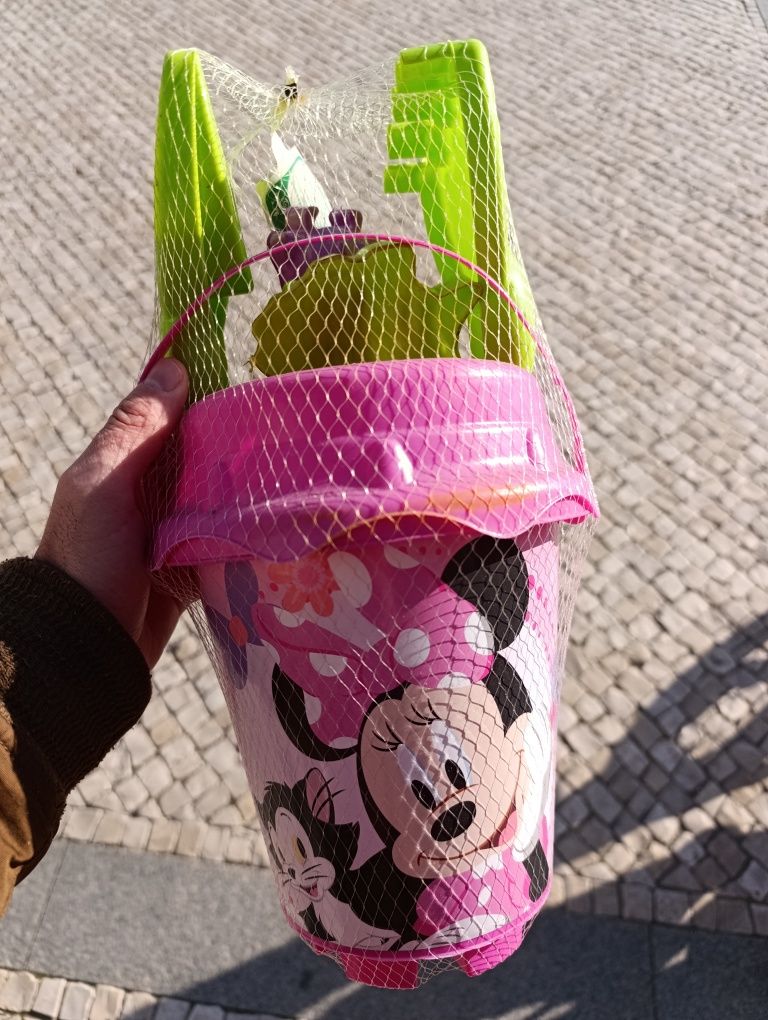 Balde de praia da Minnie