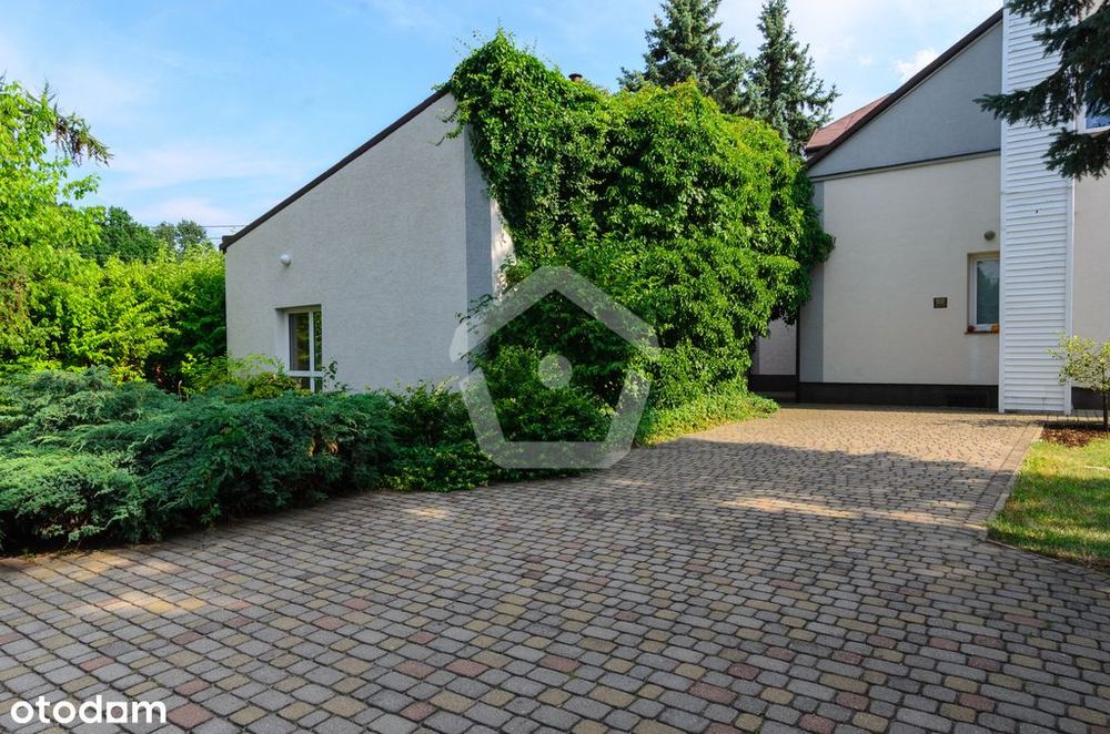 Strażów dom wolnostojący