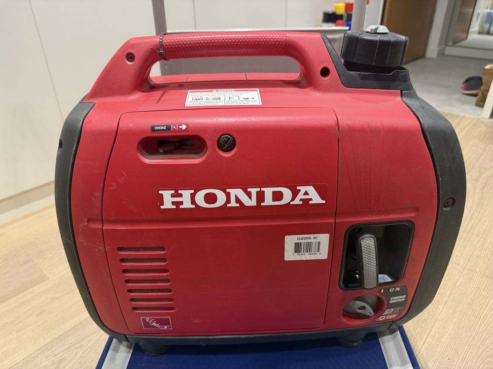 Agregat prądotwórczy Honda EU2200i - 120V - wtyczka amerykańska!