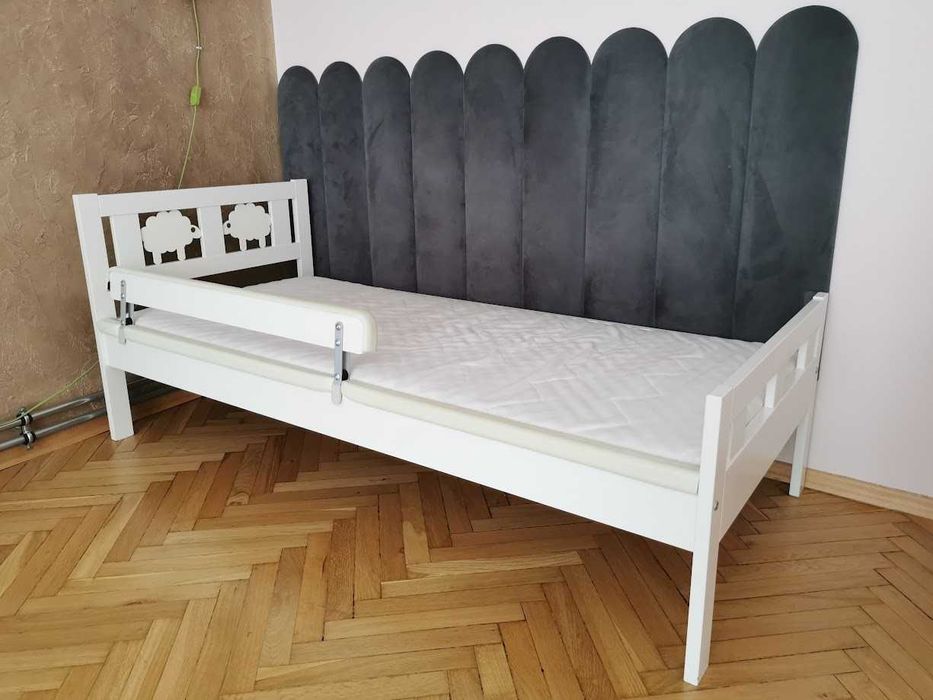 Łóżko dziecięce IKEA KRITTER z barierką + materac
