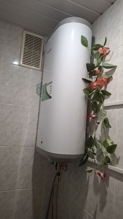 Бойлер сухий тен 50 літрів