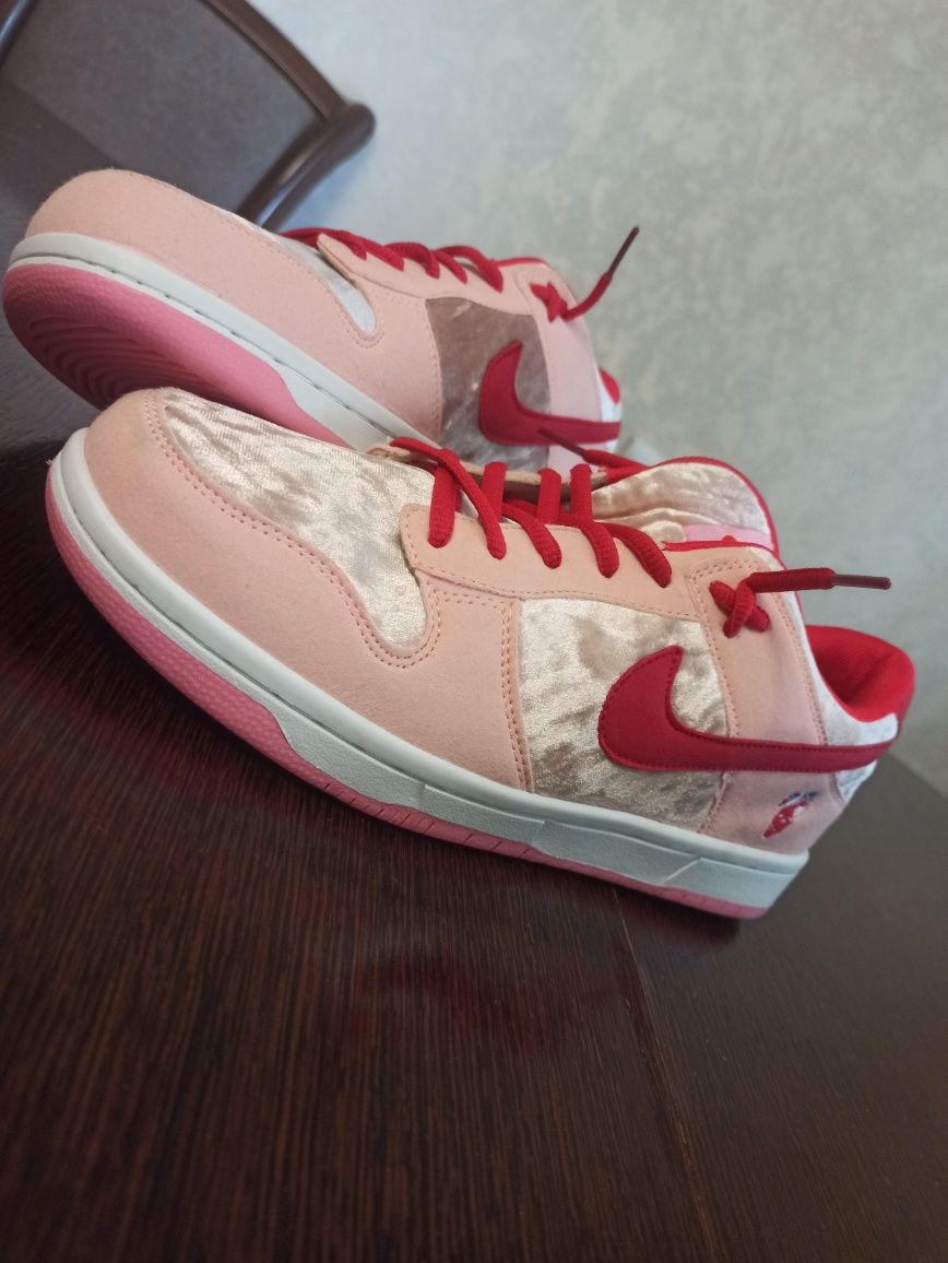 Кросівки Nike SB Dunk Low StrangeLove