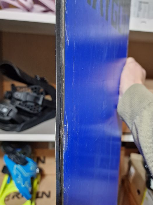 Deska snowboardowa K2 Raygun 157 wide snowboard