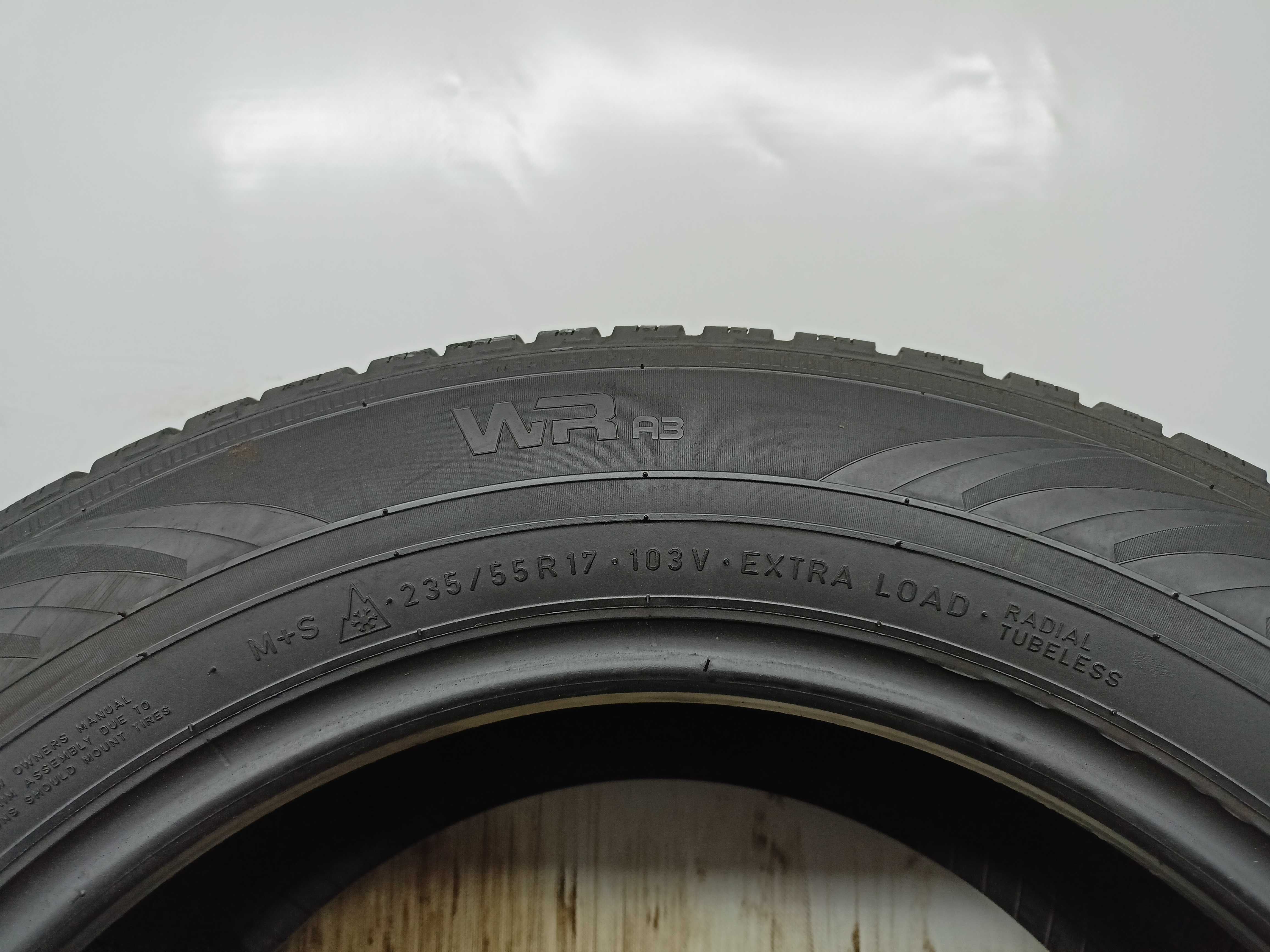 Nokian WR A3 235/55/17 2015rok 103V 7mm (2362)