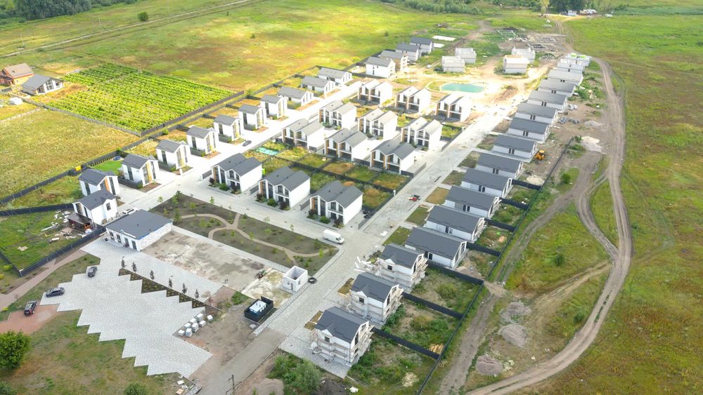 Комерційне приміщення: магазин, відділення пошти, інвестиція.