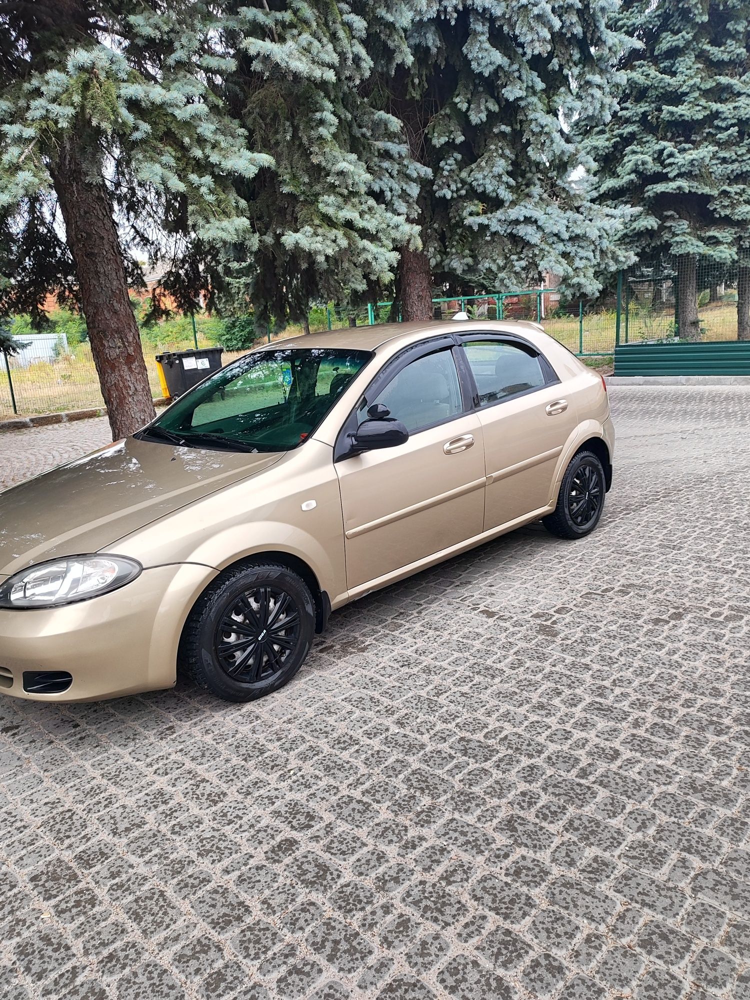 Продам Шевроле лачетті