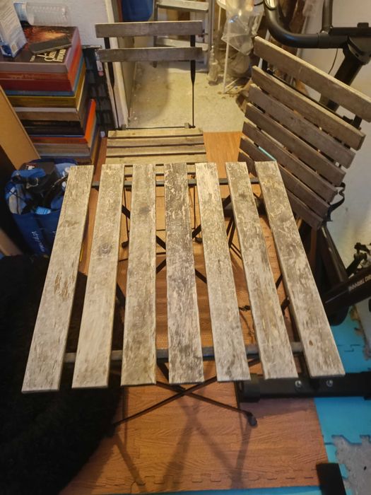 Mesa Madeira + 2 Cadeiras