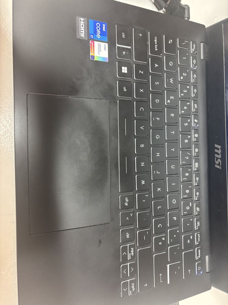 Portátil MSI Modern 14 C13M como novo