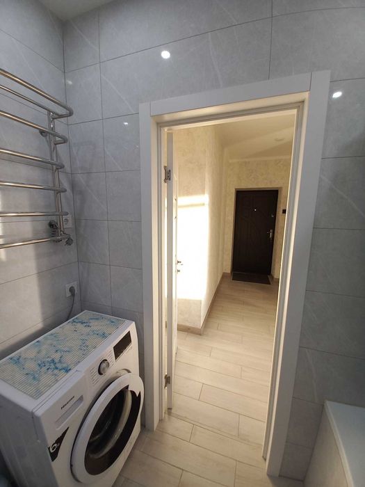 Продам 1 кімнатну квартиру 47.1 м2 "ЖК Київський Маєток"!