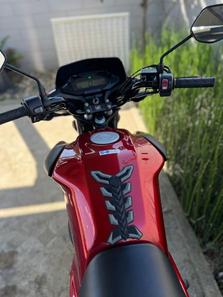 Honda CB 125 F  2022