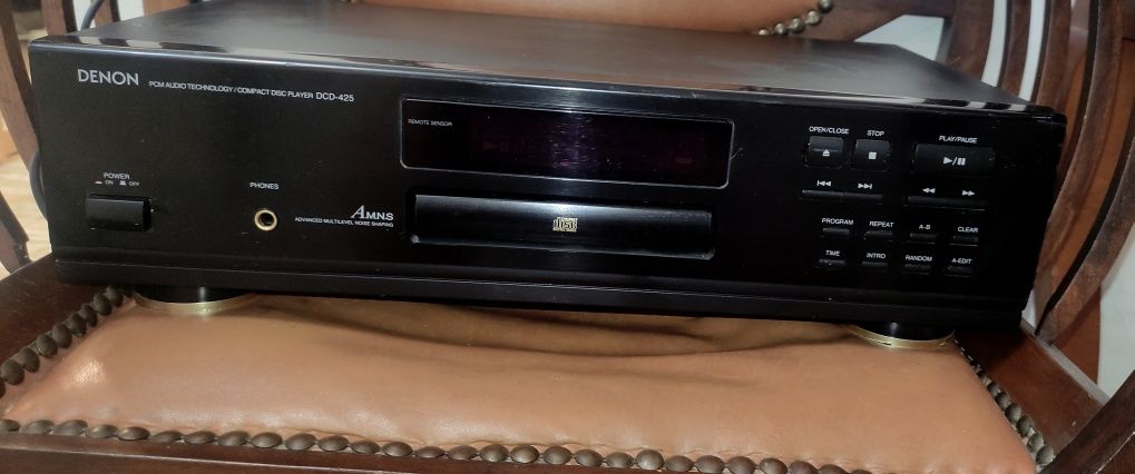 Винтажный CD проигрыватель Denon DCD 425 полностью рабочий