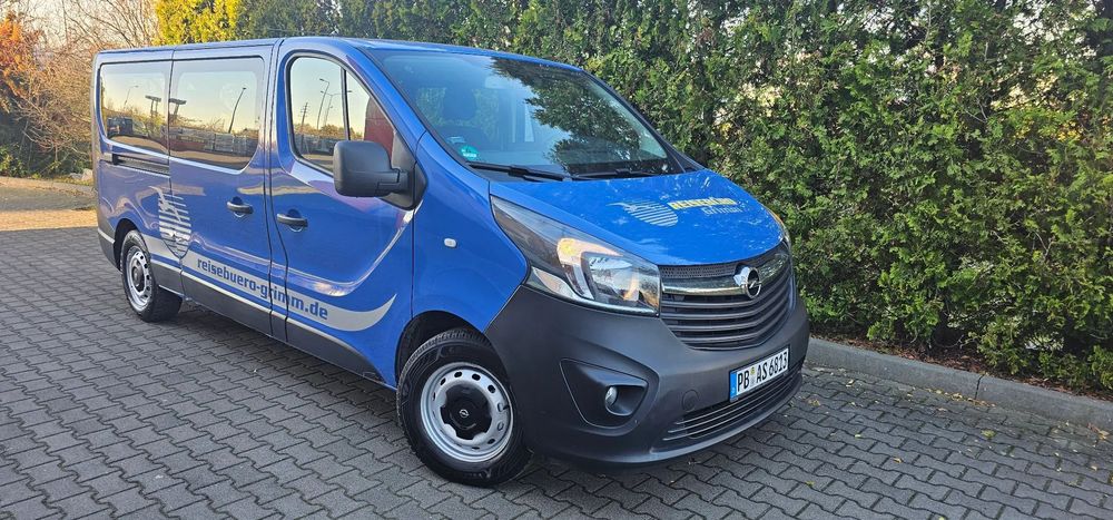 Opel Vivaro 2016r 9 osób Long