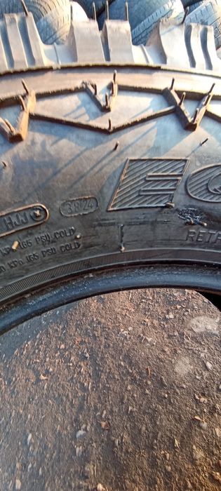 Резина R17 LT265/70  121/18Q M+S комплект