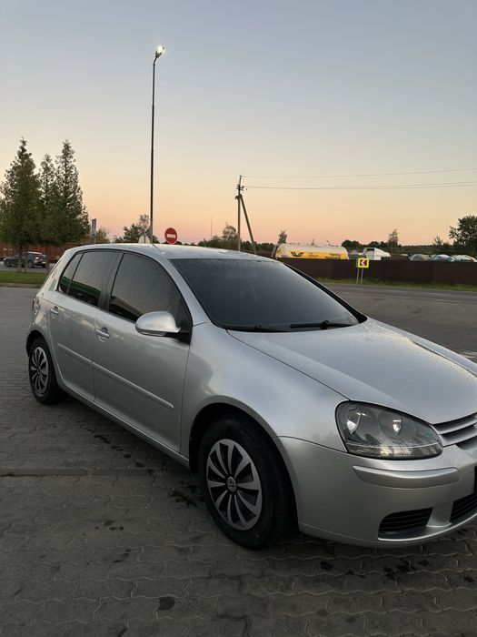 Продається VOLKSWAGEN Golf