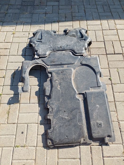 Osłona dolna silnika pod silnik Mercedes-Benz E klasa W211 2.2 CDI