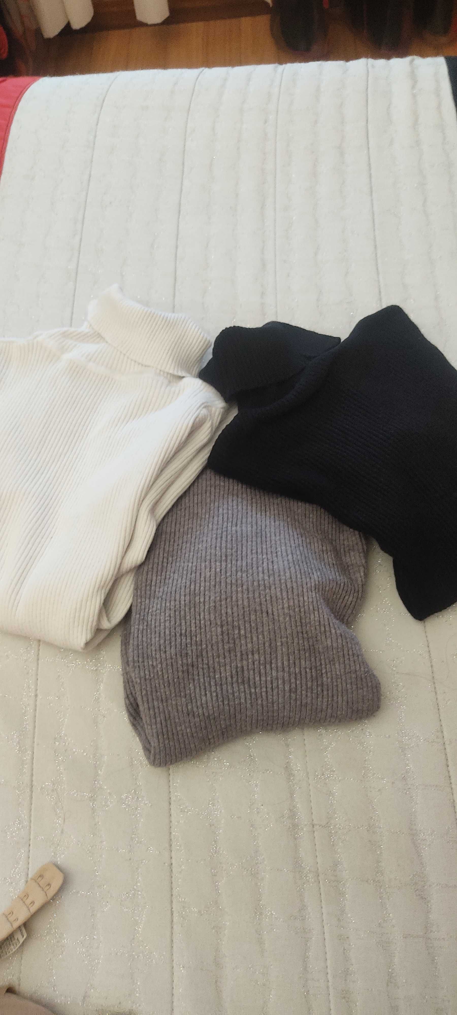 Conjunto de 2 malhas de gola alta