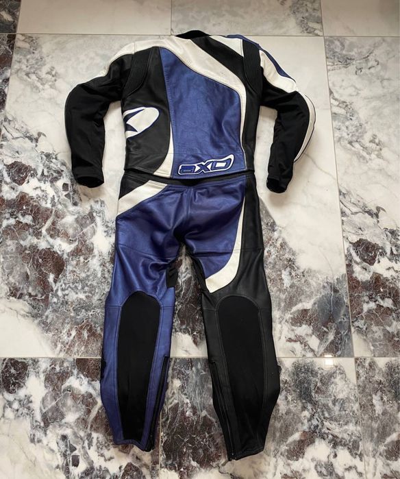 Шкіряний мотокомбинезон AXO