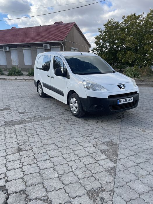 Пежо партнер