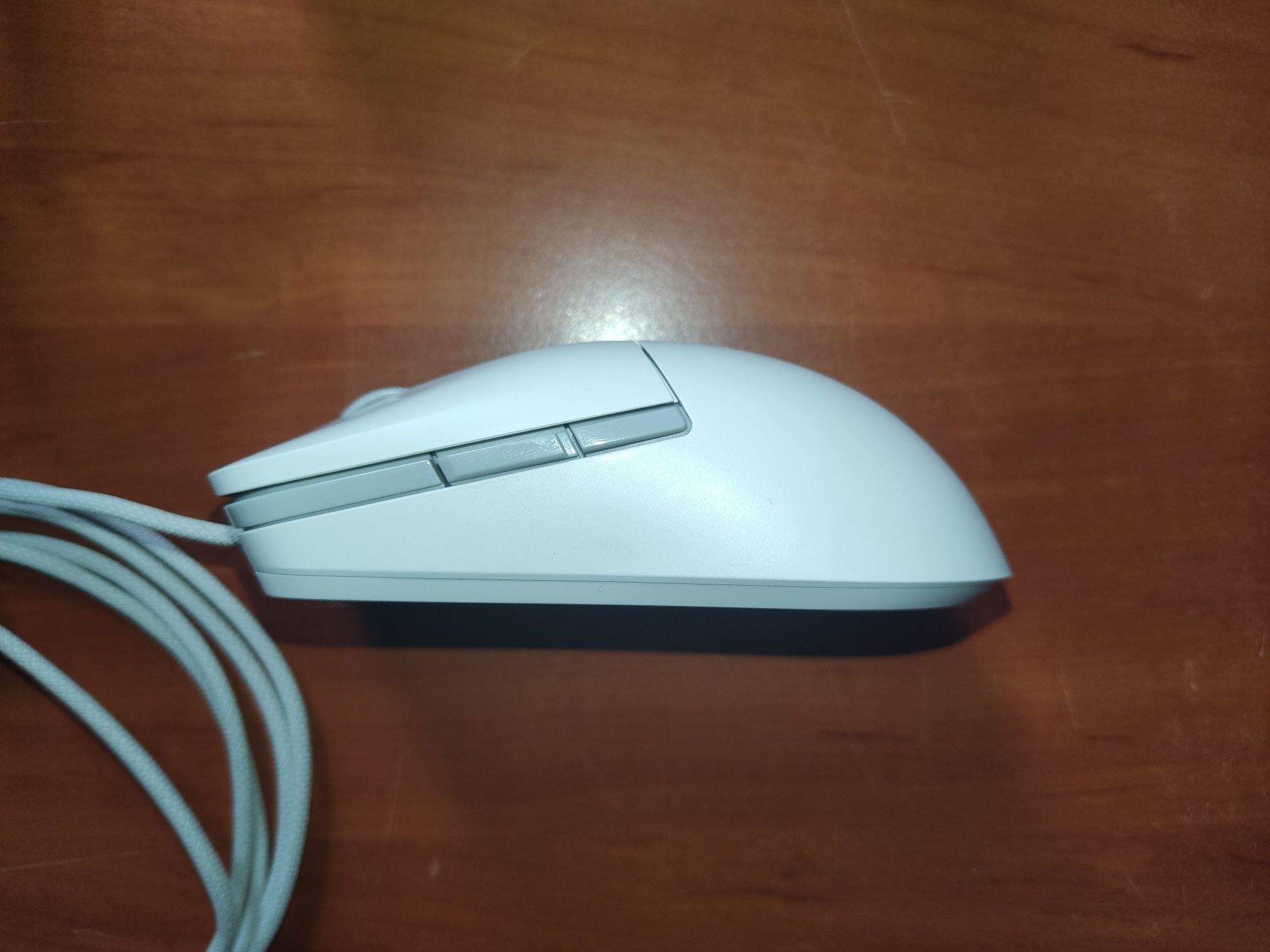 В идеале Игрова мишка Lenovo Legion m300s White