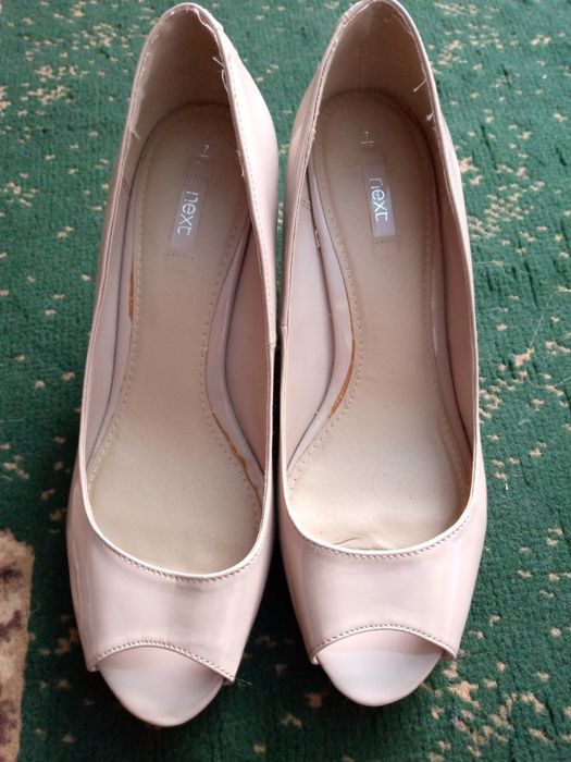 Туфлі лакові 41 розмір, б/у