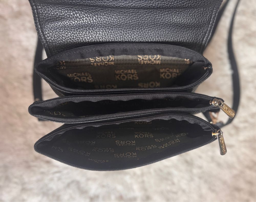 Elegancka Torebka saszetka na ramie Michael Kors Kopertówka