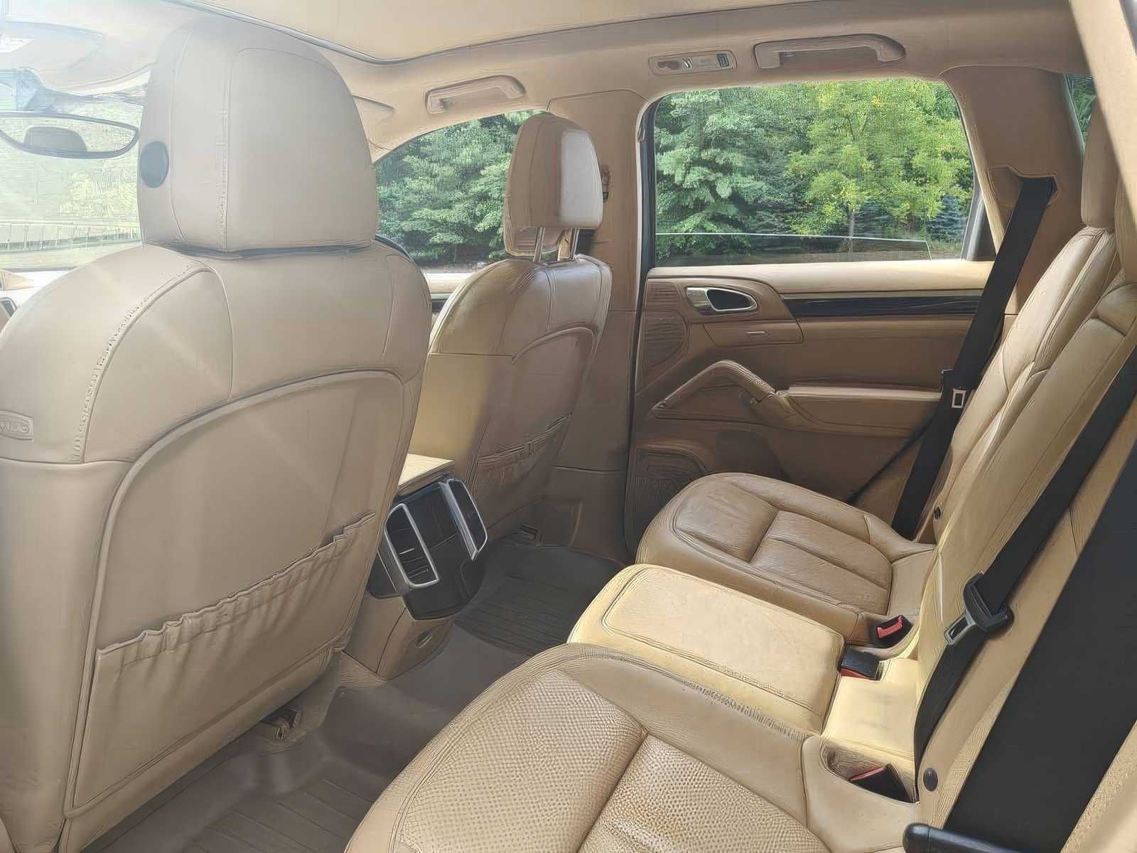 2015 Porsche Cayenne