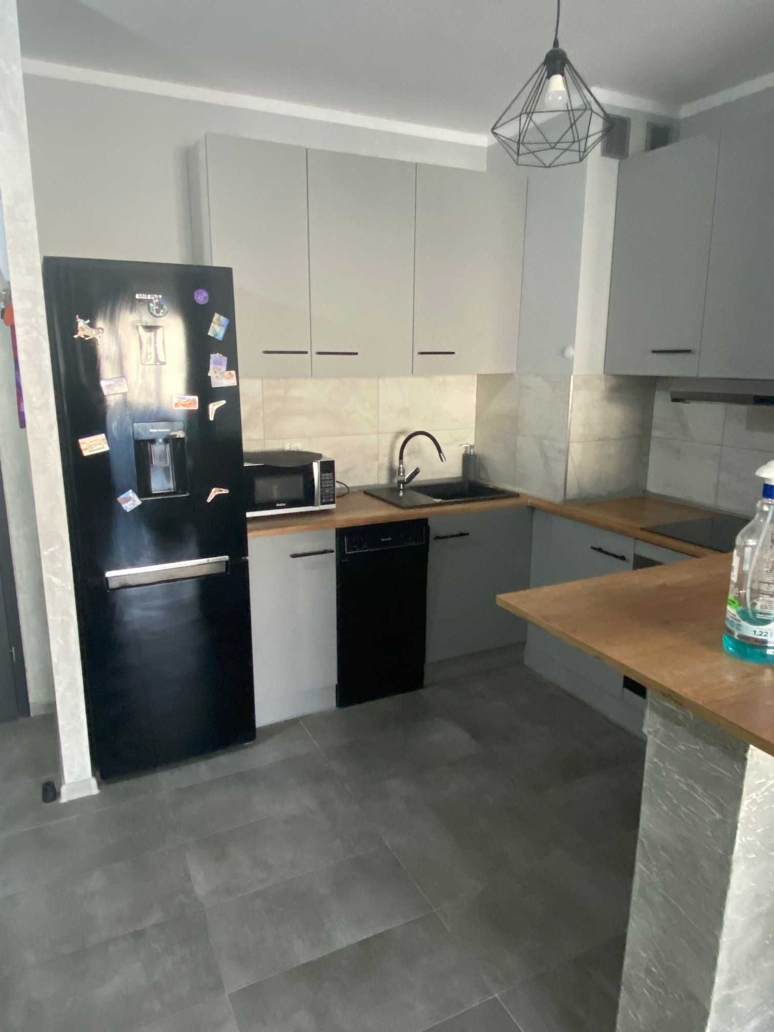 OD LISTOPADA. Wynajmę 2-pok 40m2 mieszkanie położone na osiedlu Jar.