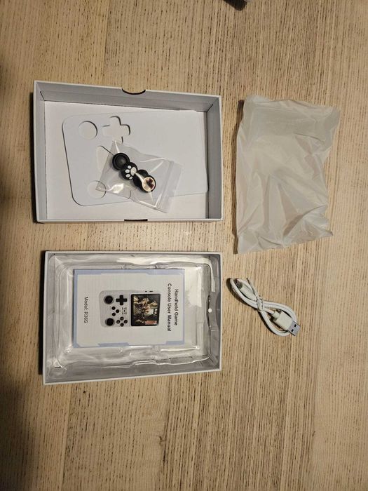 Vendo consola retro R36S