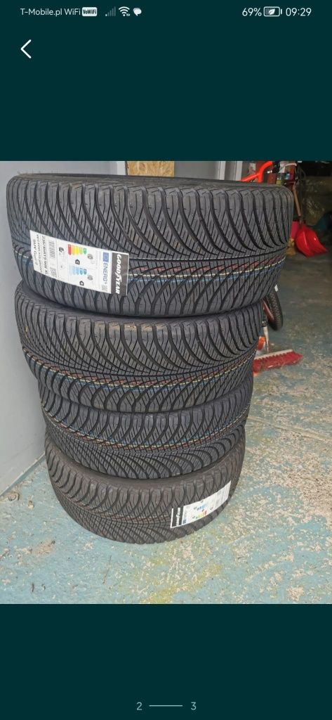 Opony Goodyear wielosezonowe 235/45R 19