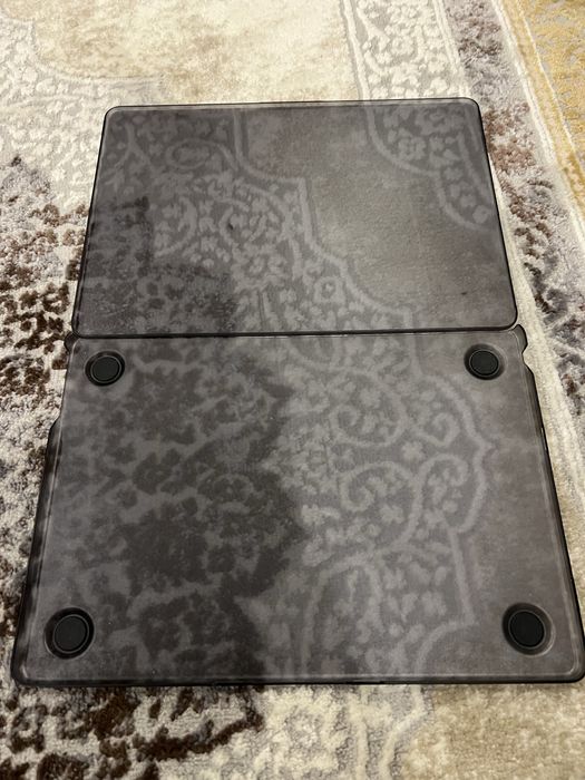 Macbook air M2 13’ 16/512