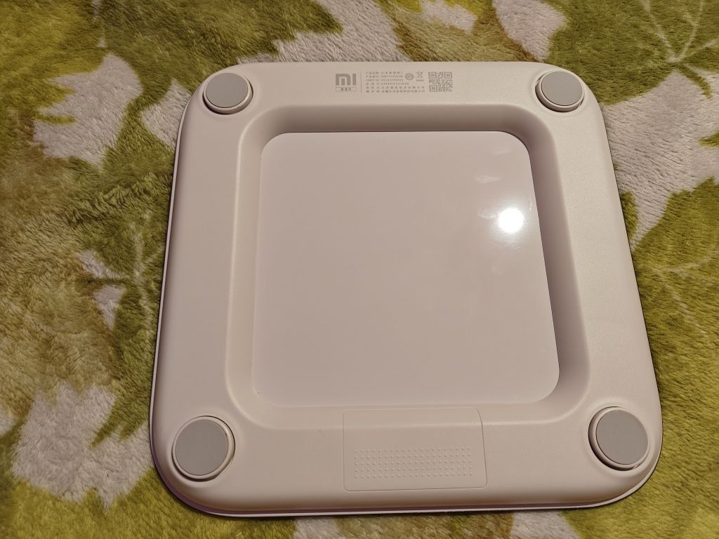 Продам Xiaomi Smart scale 2