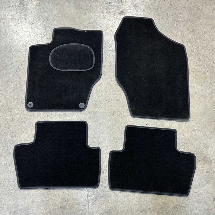 Tapetes Citroen C4 2012