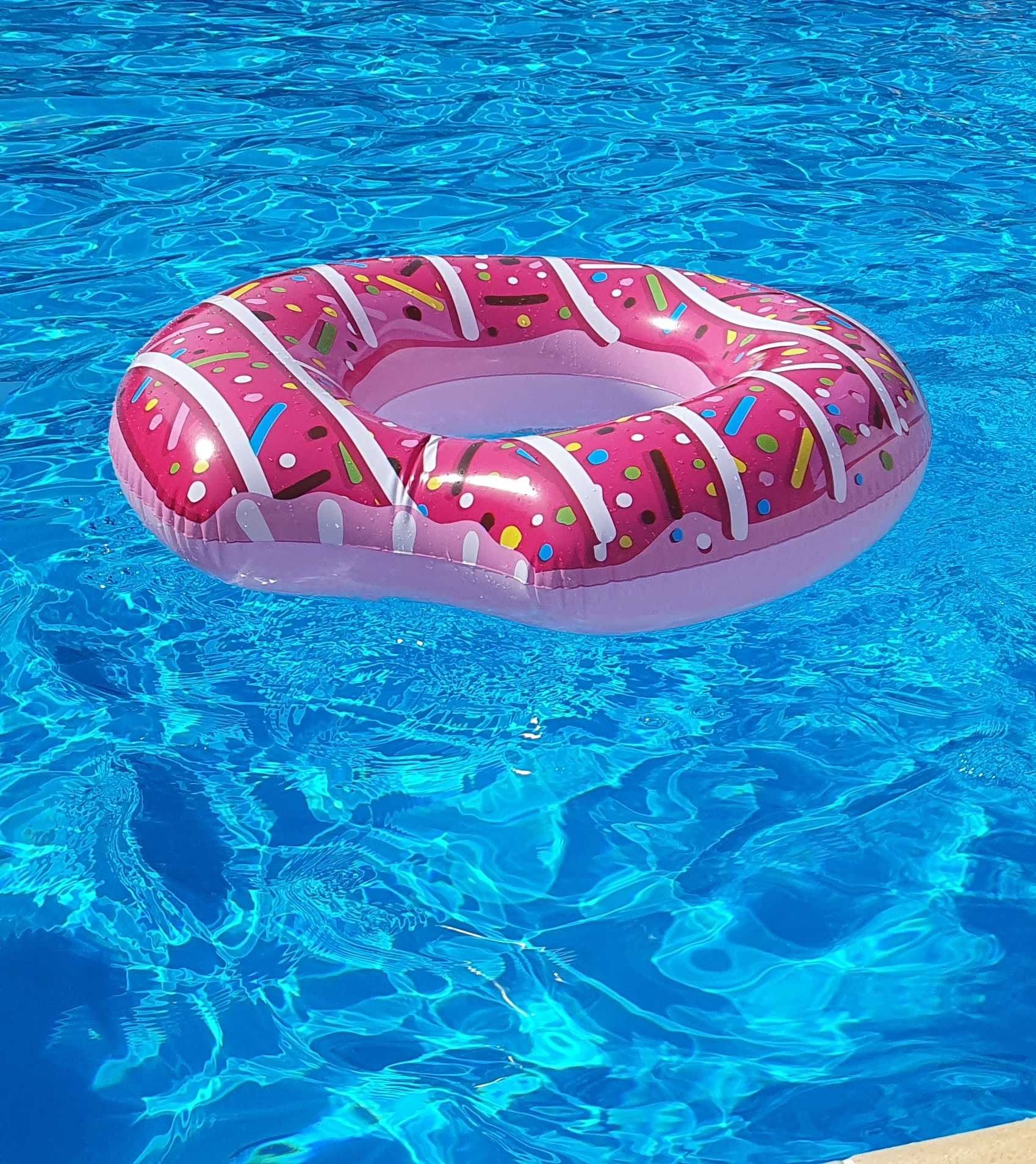 Круг надувной для плавания Пончик, диаметр 107 см
