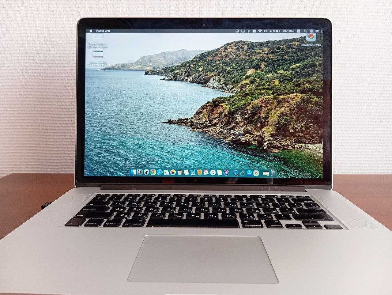 Продам MacBook Pro i7 / 16G / 500G