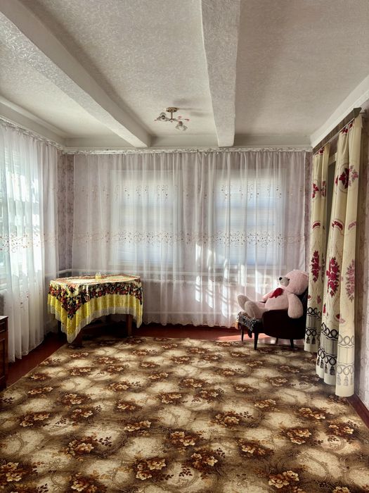 Продається затишний будинок в смт Рокитне житловий стан