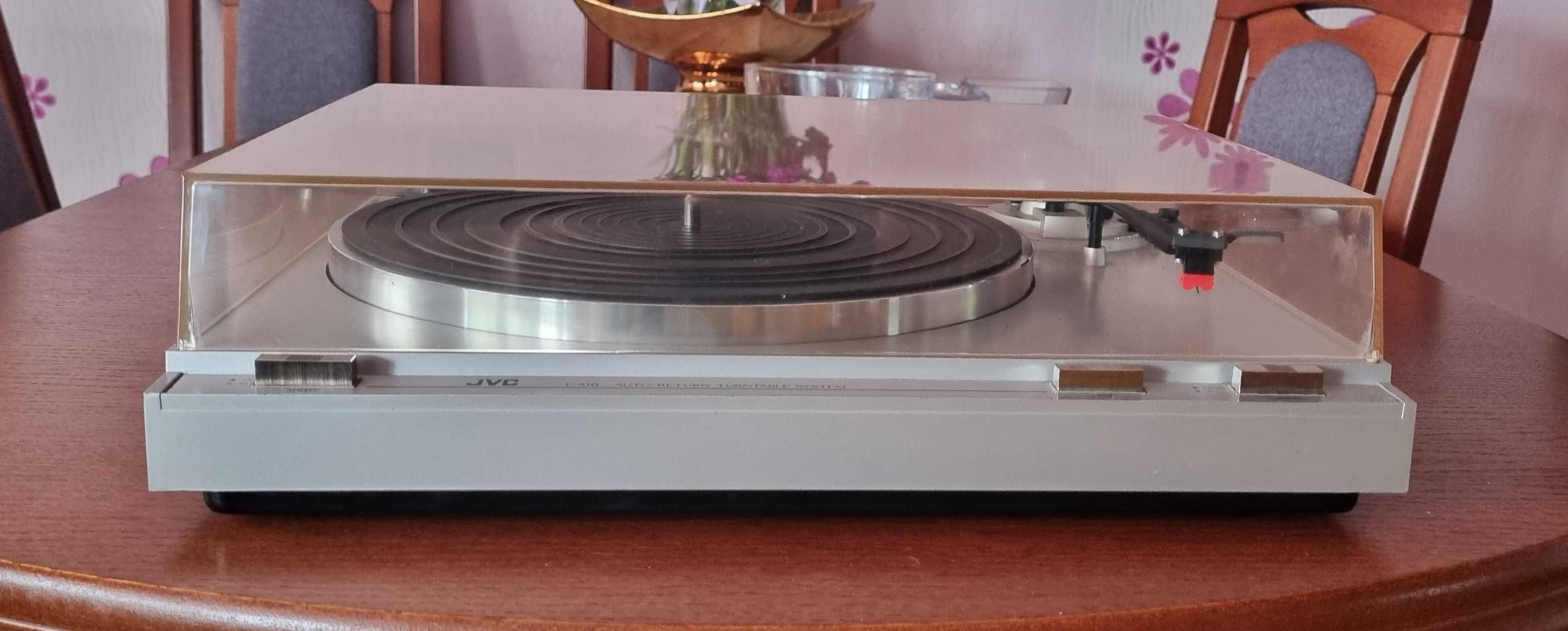 Gramofon JVC L-A10