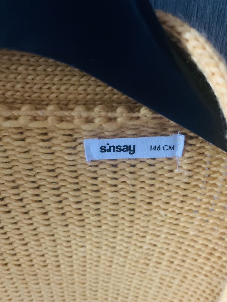 Sweter kardigan 146