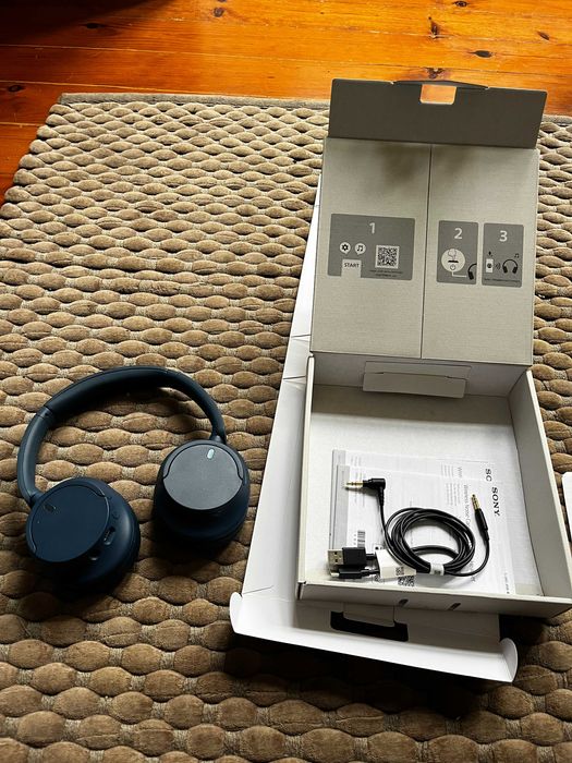 Auscultadores Noise Cancelling sem fios WH-CH720N - Novos COM GARANTIA