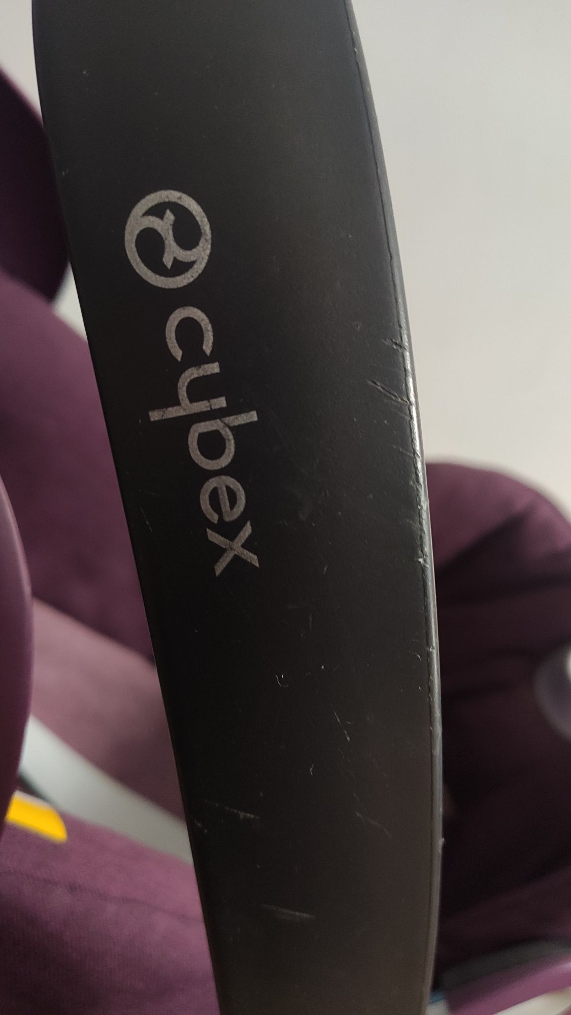 Fotelik nosidełko Cybex Cloud Q- Platinum z bazą na PASY