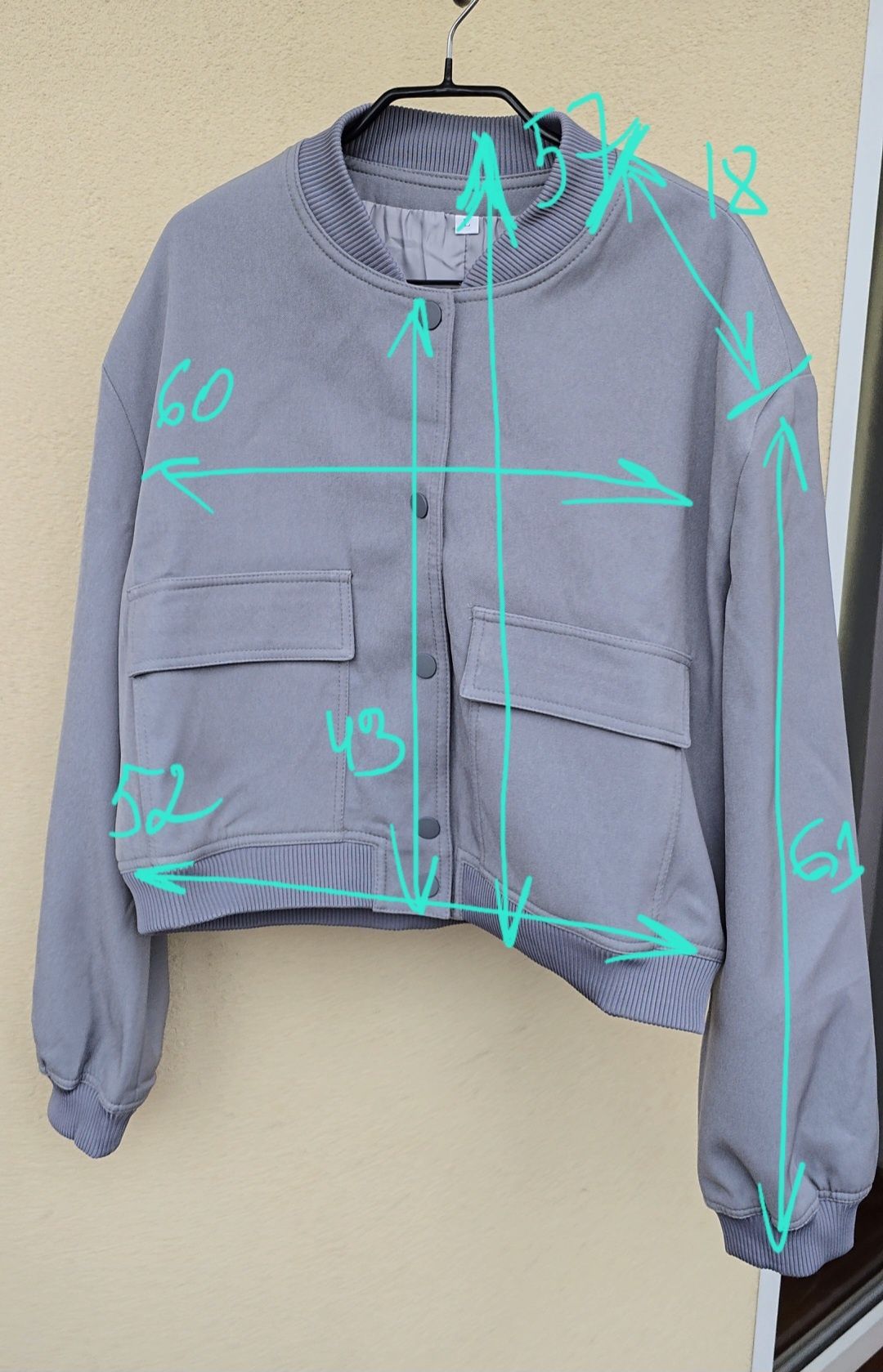 Сірий жіночий бомбер L-XL