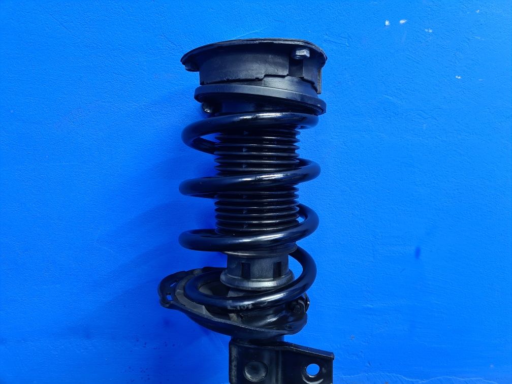 AMORRYZATOR przedni kompletny MAGNETIC RIDE AUDI A3 S3 RS3 8V oem
