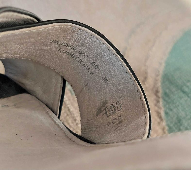 Sandálias em pele e  tecido . Lumberjack . Tam 36