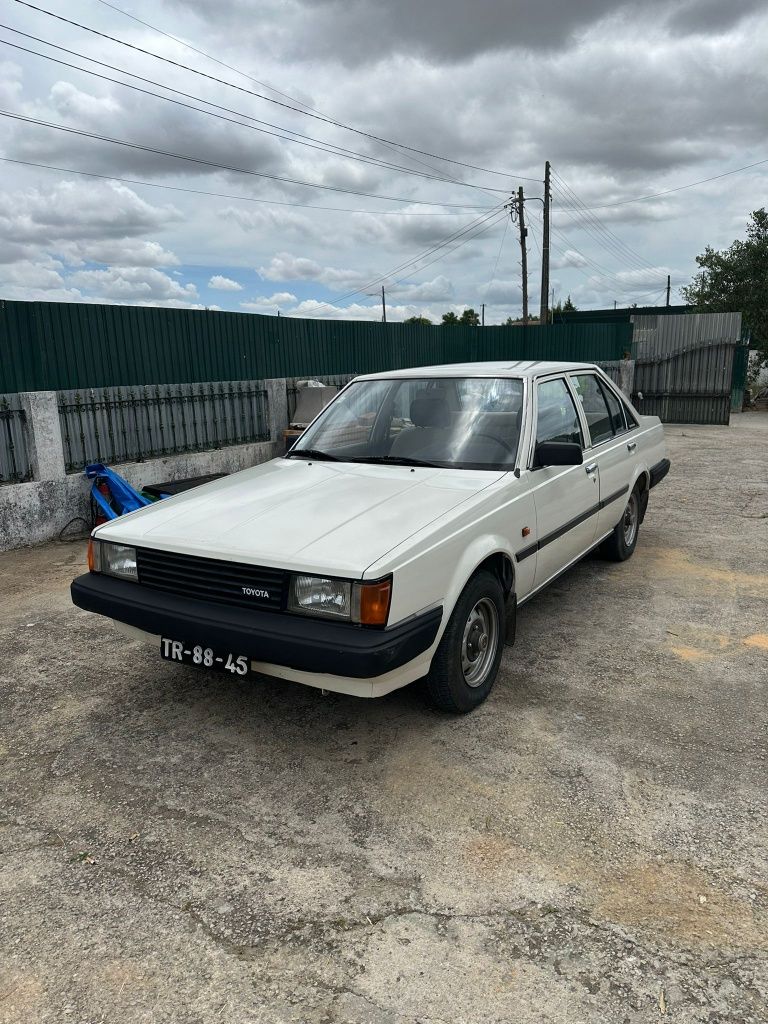 Toyota carina 1.6