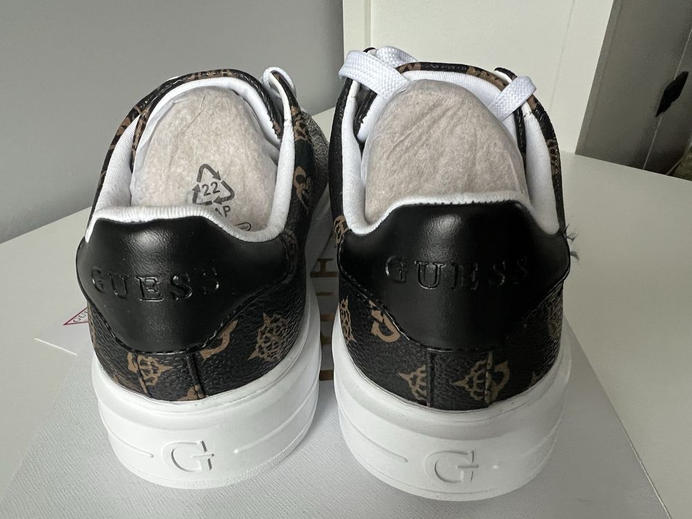 Nowe sneakersy Guess roz. 37