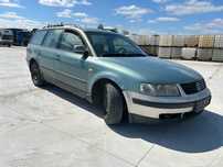 Volkswagen Passat b5 kombi 1997r. 1.9 tdi LB6N /Na części