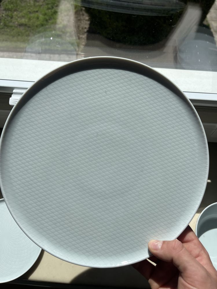 Sprzedam serwis obiadowy ikea-komplet naczyń