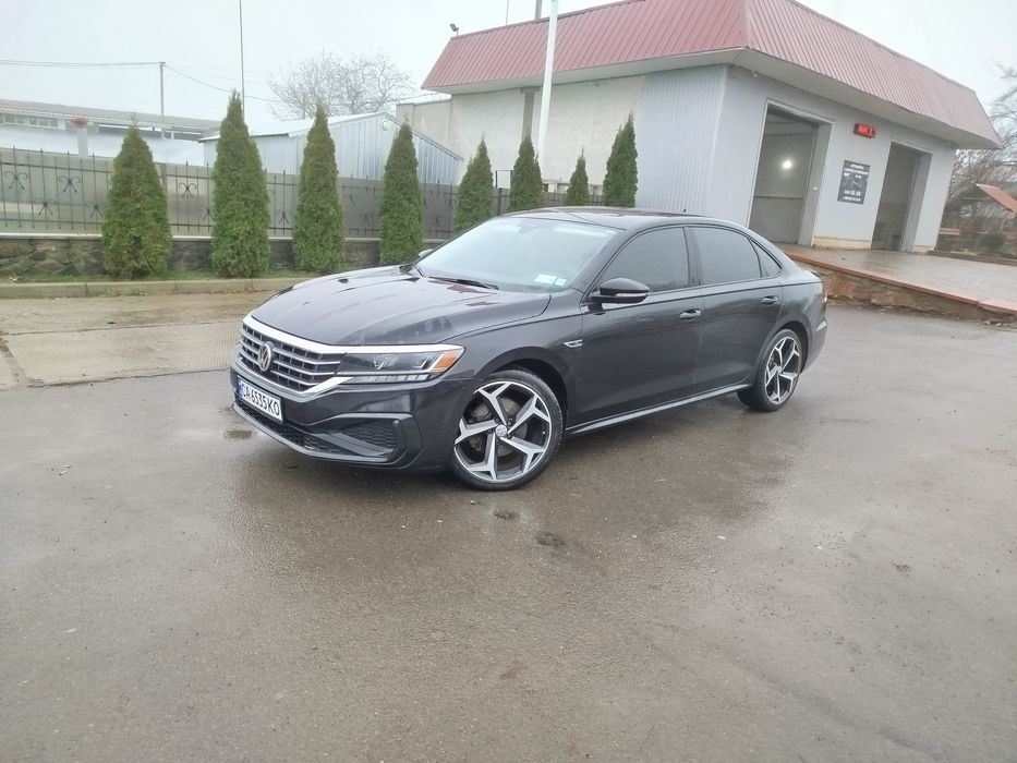 Volkswagen Passat B9 2.0 TSI