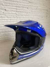 Kask na motor arashi